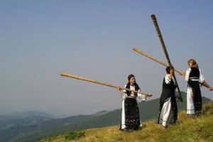Traditional music instruments Romania women